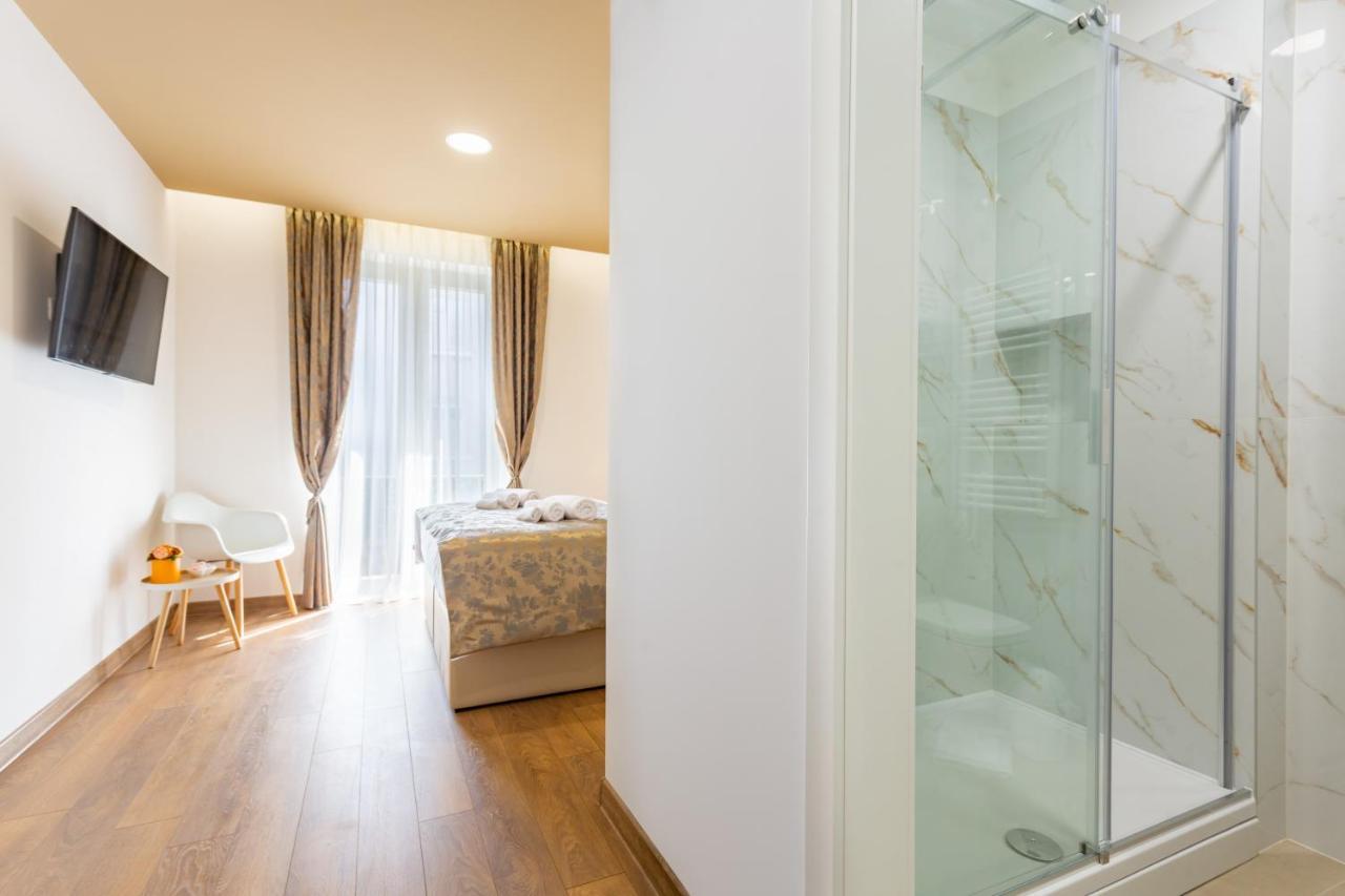 Luxury Rooms Fetivi スプリト エクステリア 写真